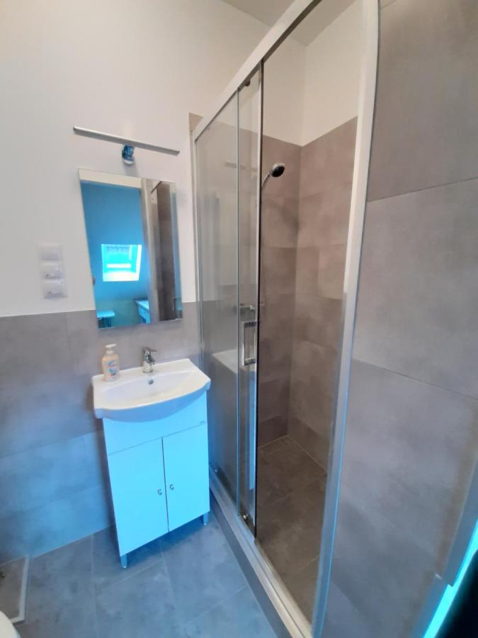 Gyopar Gyoengye Apartmanhaz Orosháza Dış mekan fotoğraf