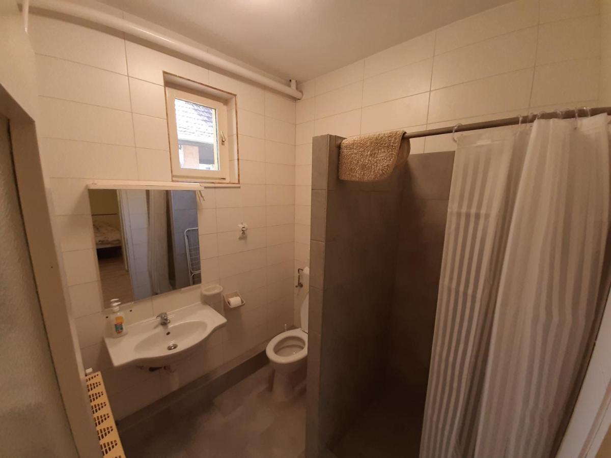 Gyopar Gyoengye Apartmanhaz Orosháza Dış mekan fotoğraf